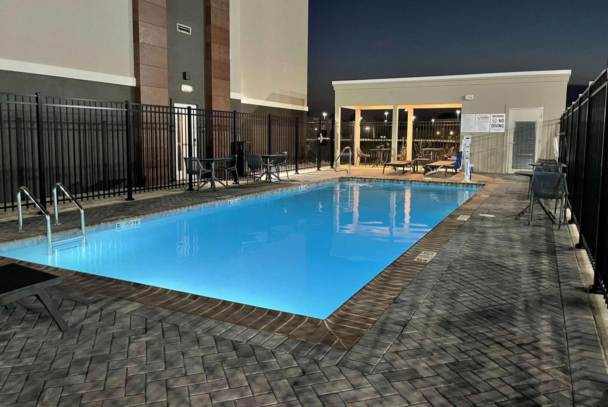 La Quinta Inn & Suites By Wyndham Sulphur Lake Charles Dış mekan fotoğraf